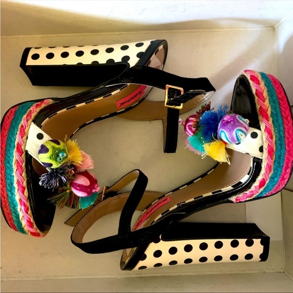 Betsey Johnson Heels size 5 Polka Dots - Picture 4 of 10